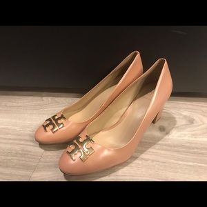 Tory Burch Classic Nude/pale pink Leather Pump